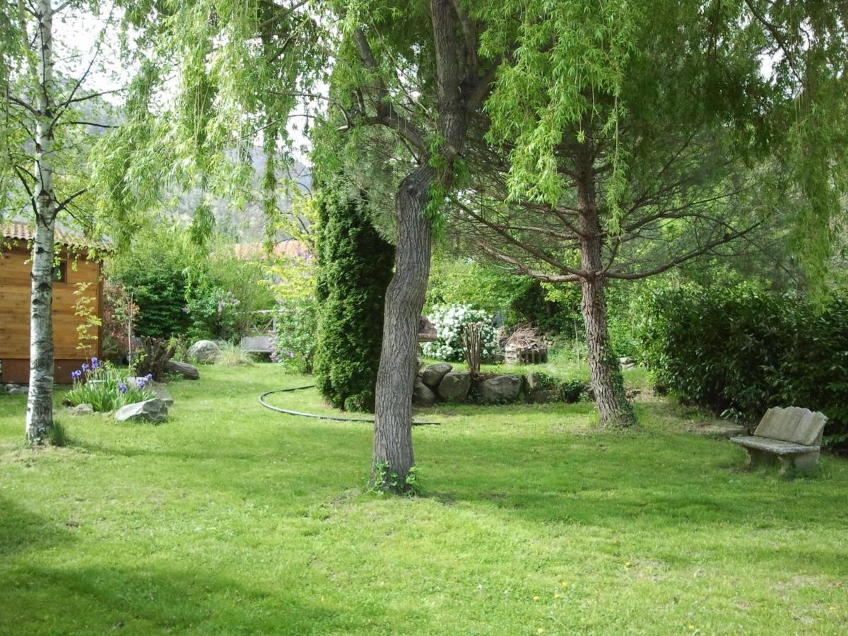 Les Chalets Quazemi A Casteil Exterior photo